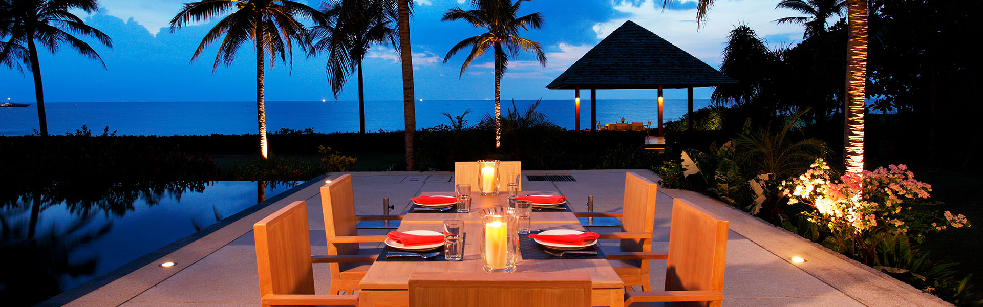 Baan Taley Rom - Wonderful outdoor dining