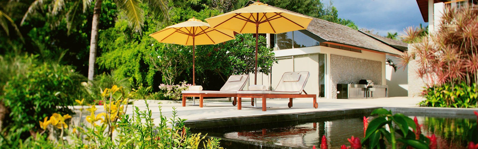 Baan Taley Rom - Pool deck loungers